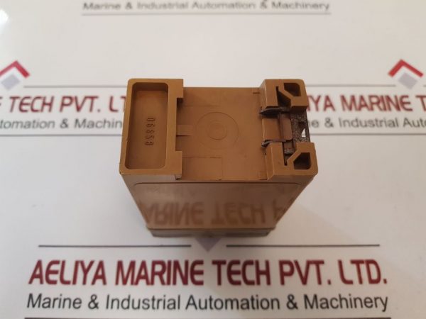 PILZ PF-1NK TIME RELAY 3 TO 300 S