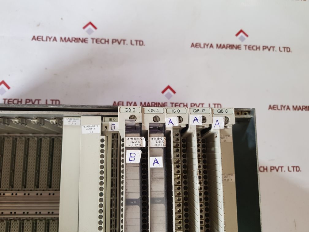 SIEMENS SIMATIC S5 6ES5188-3UA12 MODULE