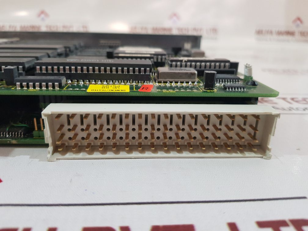 SIEMENS SIMATIC 6ES5946-3UA21 PLC MODULE