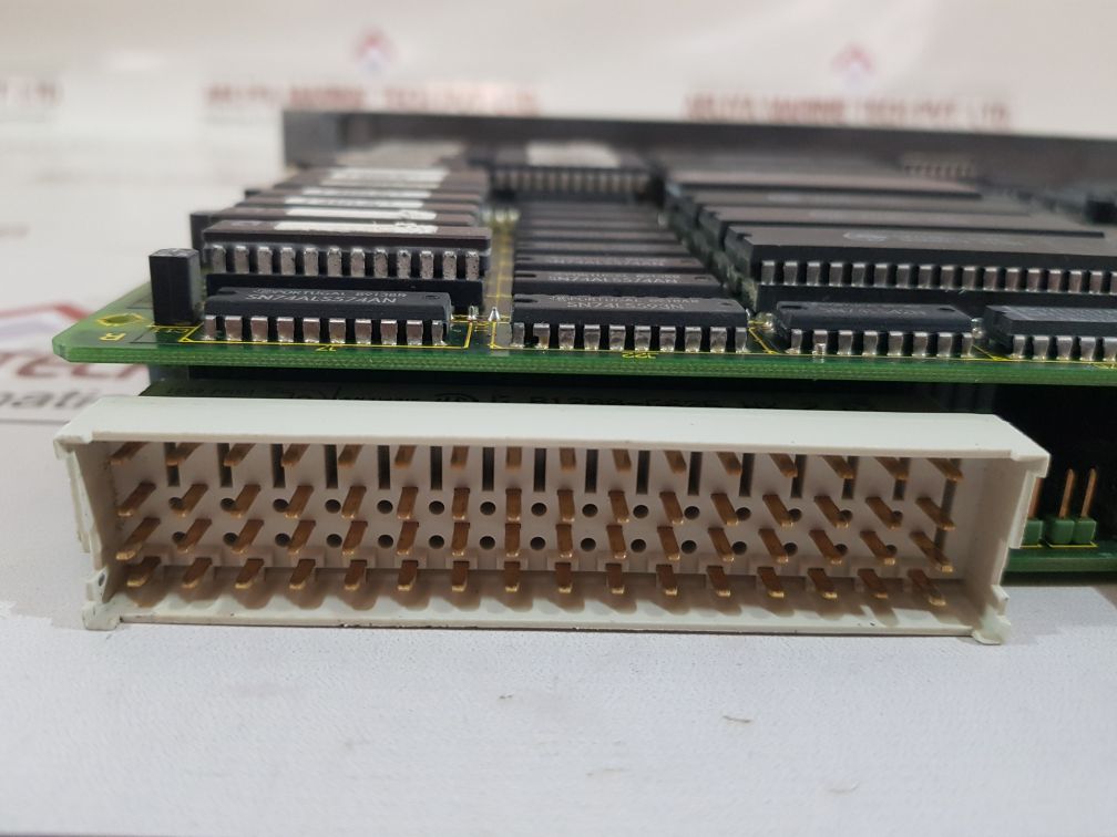 SIEMENS SIMATIC 6ES5946-3UA21 PLC MODULE