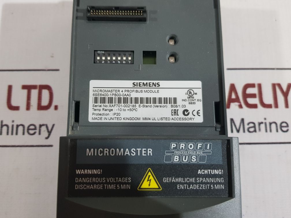 SIEMENS 6SE6400-1PB00-0AA0 MICROMASTER 4 PROFIBUS MODULE