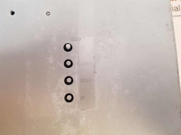TOEI TSUSHIN KOGYO TLC-SX17RFOTT LCD MONITOR