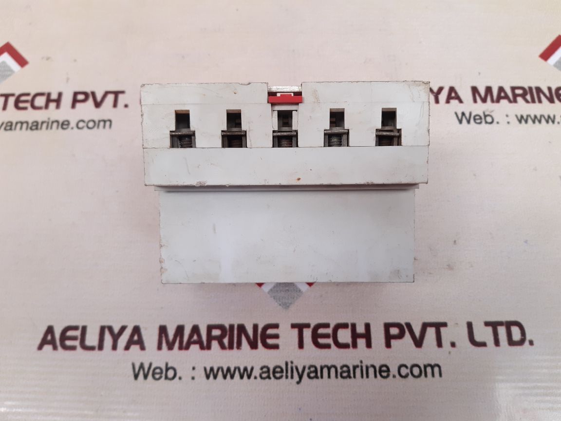 MERLIN GERIN TR9 380 V MODULE