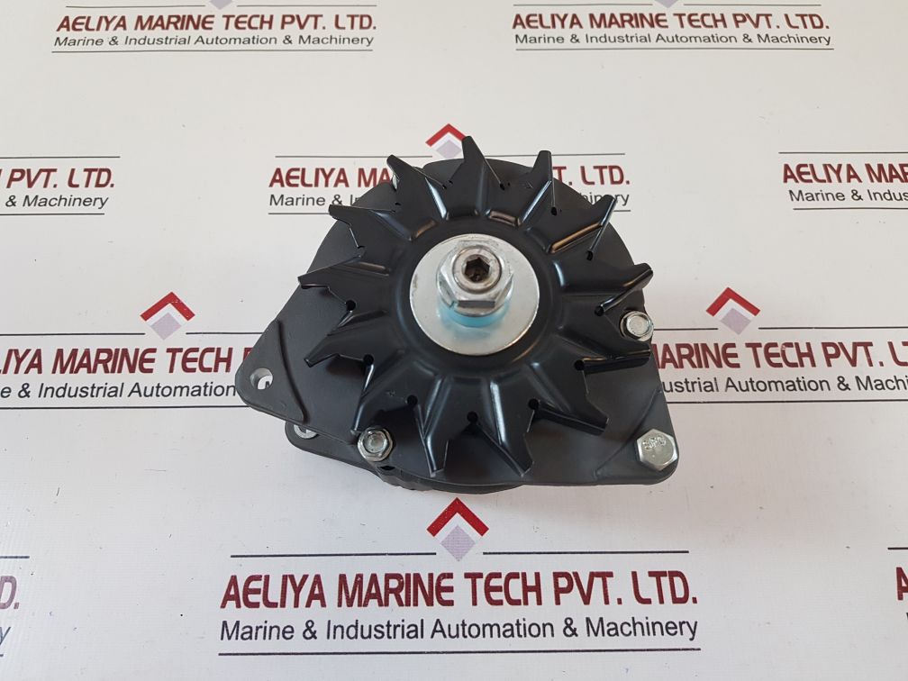 PRESTOLITE ELECTRIC ALTERNATOR 12V 70A - Aeliya Marine