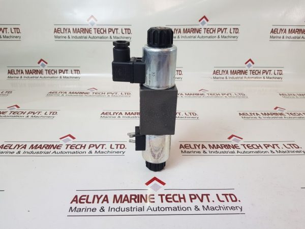 SOLENOID OPERATED DIRECTIONAL VALVE RPE3-063Y11