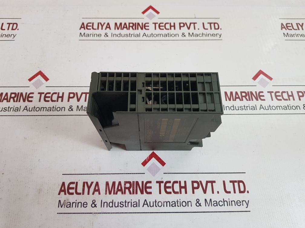 SIEMENS SIMATIC S7 ET 200M 6ES7 153-2AA02-0XB0 INTERFACE MODULE