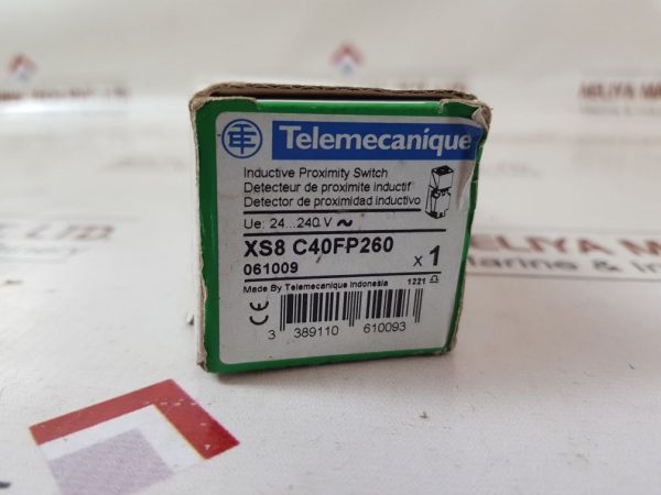 TELEMECANIQUE XS8-C40FP260 INDUCTIVE PROXIMITY SWITCH