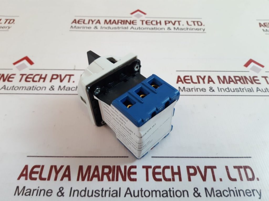 KRAUS & NAIMER KG41B ISOLATOR SWITCH 40 AMP - Aeliya Marine