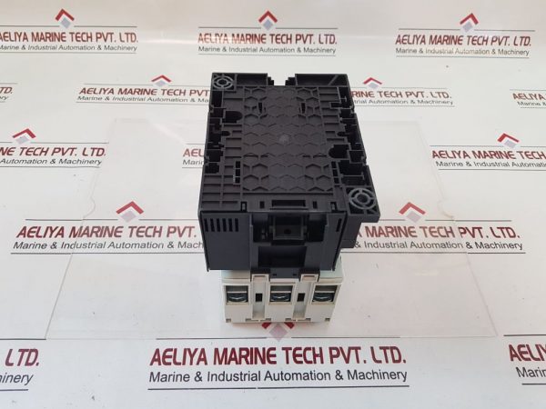 SIEMENS SIRIUS 3RT1054-1AP36 MOTOR CONTACTOR 600V AC