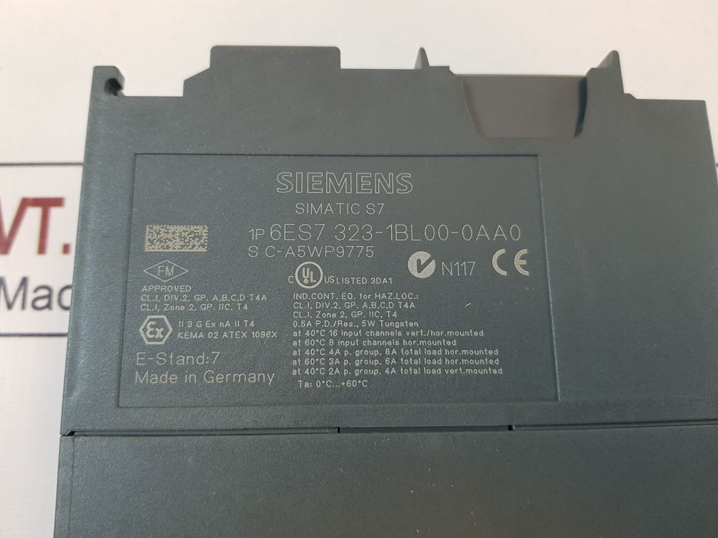 SIEMENS SIMATIC S7 323-1BL00-0AA0 DIGITAL I/O MODULE