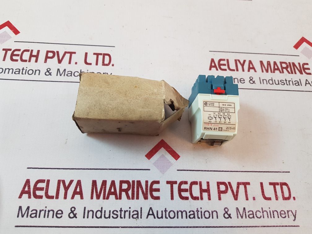 TELEMECANIQUE RHN 41 RELAY 2C545