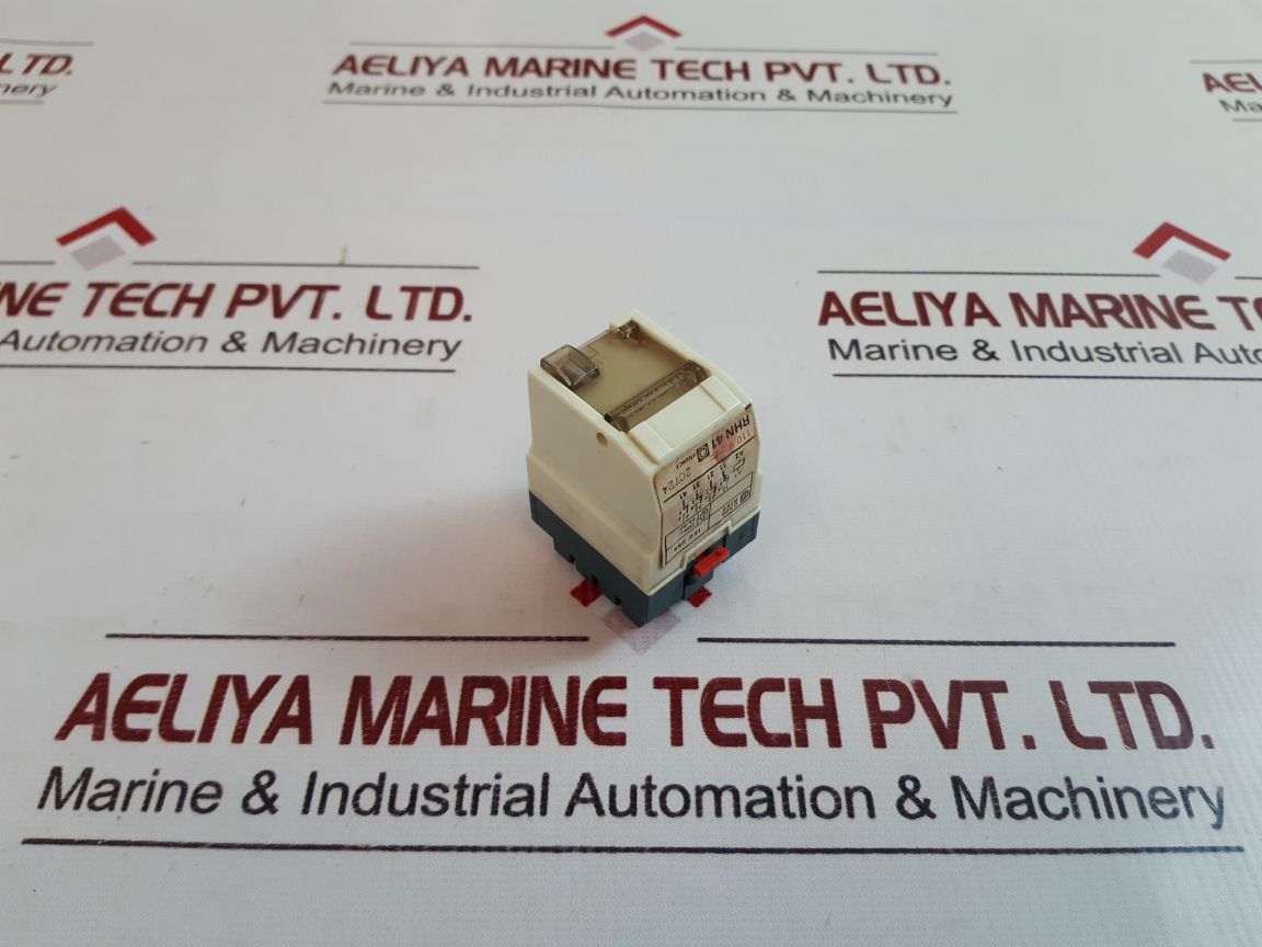 TELEMECANIQUE RHN41 RELAY R150