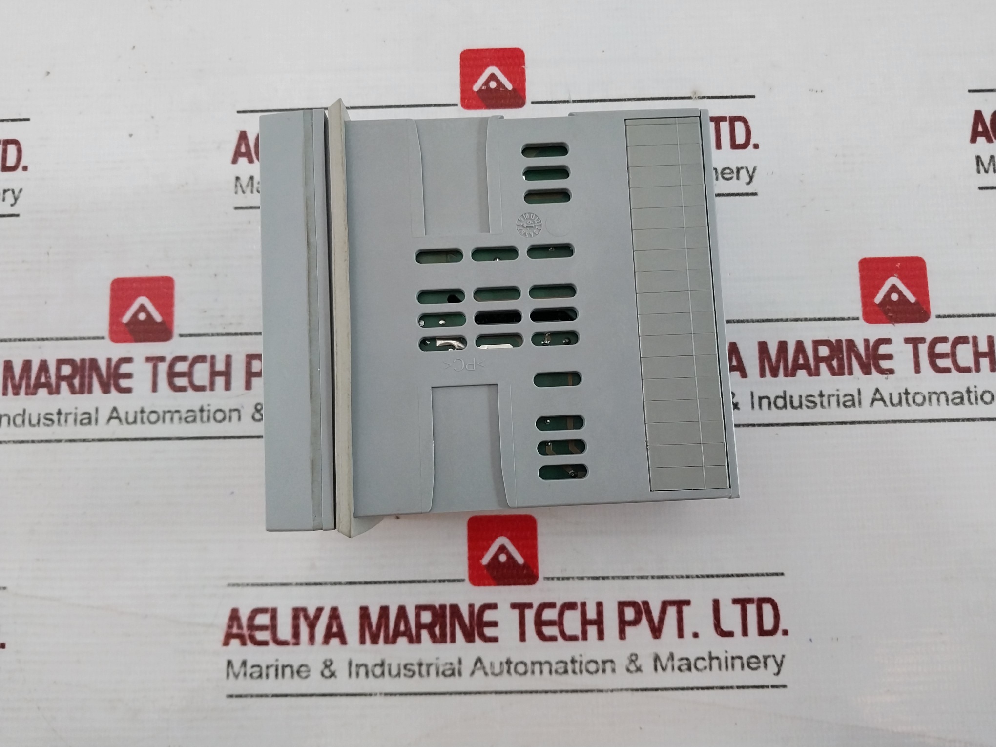 Jumo 703042/181-000-25/000 Temperature Controller - Image 5