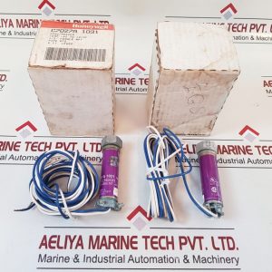 HONEYWELL C7027A 1031 MINI-PEEPER FLAME SENSOR