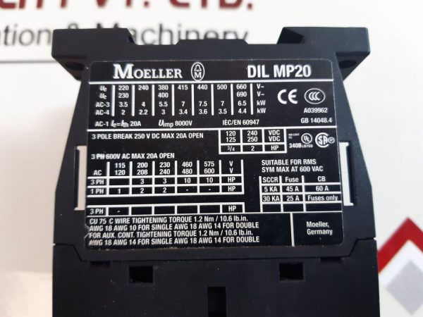 MOELLER DIL M32-XHI22 CONTACTOR WITH AUXILIARY BLOCK