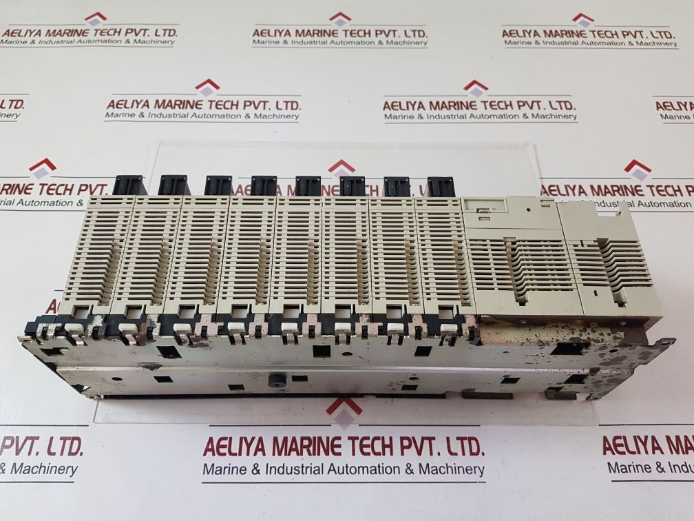 OMRON SYSMAC CS1G-CPU43H IA111 / ID211 RACK MODULE