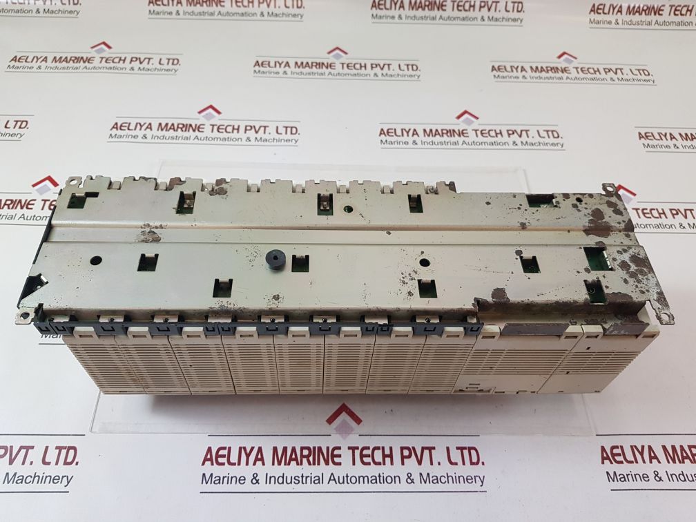 OMRON SYSMAC CS1G-CPU43H IA111 / ID211 RACK MODULE