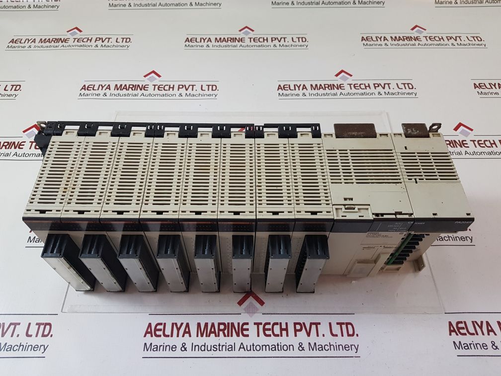 OMRON SYSMAC CS1G-CPU43H IA111 / ID211 RACK MODULE