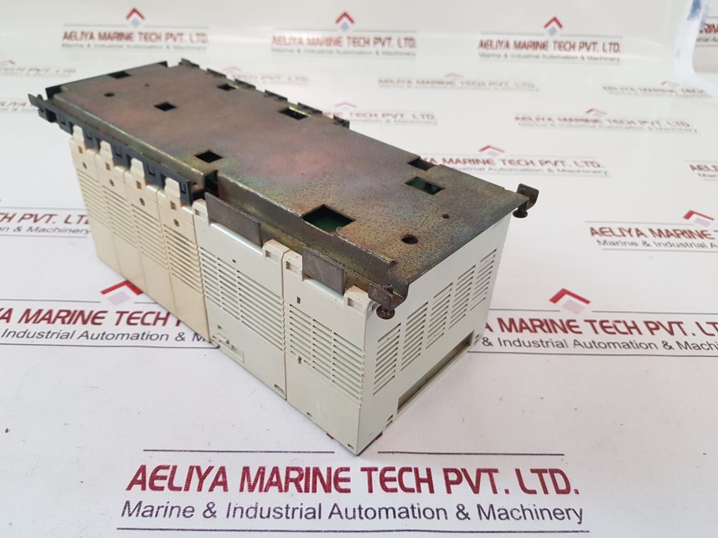 OMRON SYSMAC C200HE/RM201/ID215/PD024 RACK MODULE