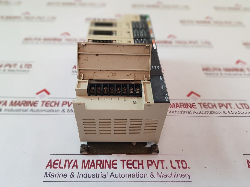 OMRON SYSMAC C200HE/RM201/ID215/PD024 RACK MODULE