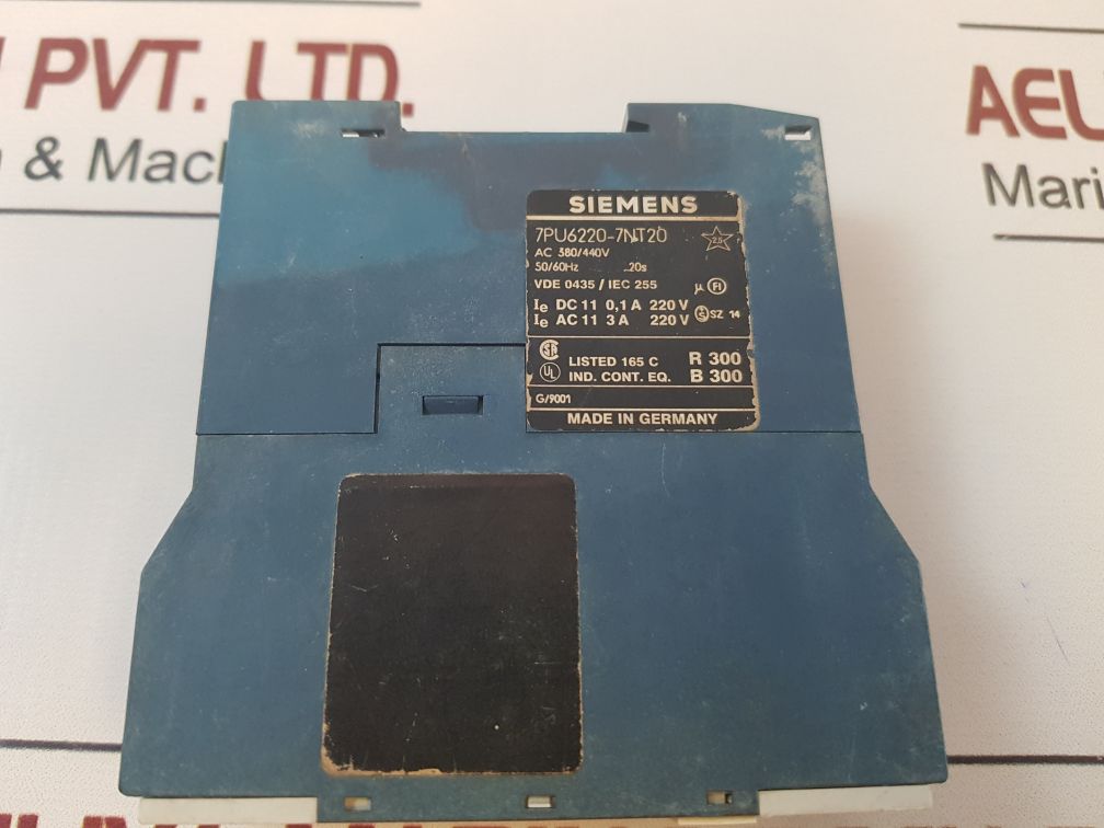 SIEMENS 7PU6220-7NT20 TIMER RELAY