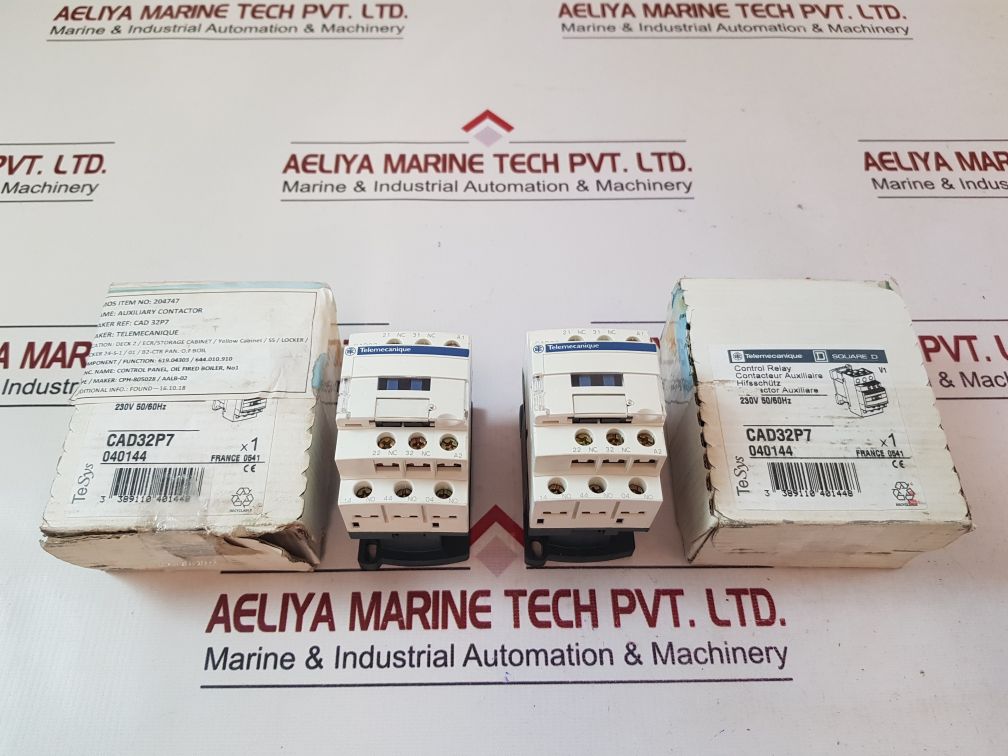 TELEMECANIQUE SCHNEIDER ELECTRIC SQUARE D CAD32P7 CONTROL RELAY