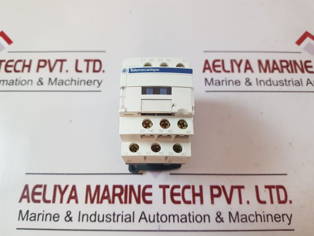 TELEMECANIQUE SCHNEIDER ELECTRIC SQUARE D CAD32P7 CONTROL RELAY - Image 5