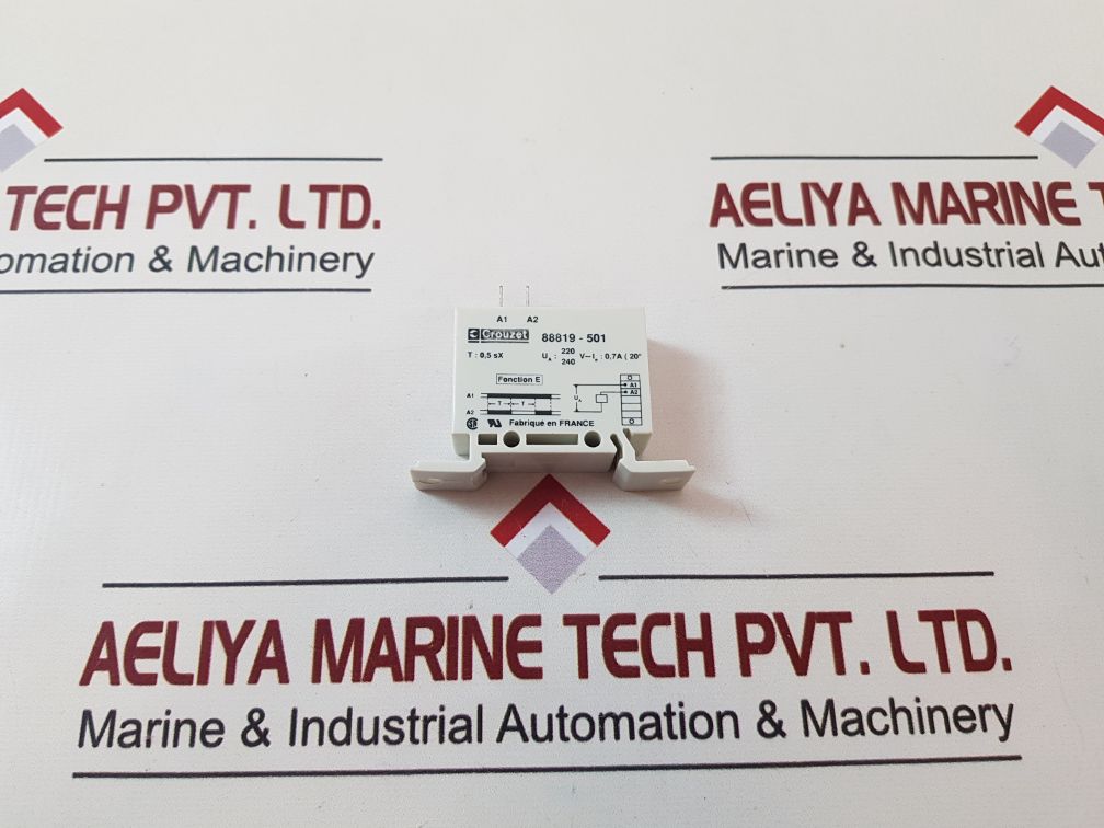 CROUZET 88819-501 TIMER RELAY