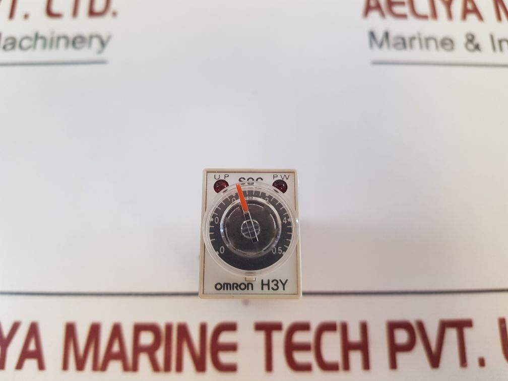 OMRON H3Y-2 TIMER 0.5S