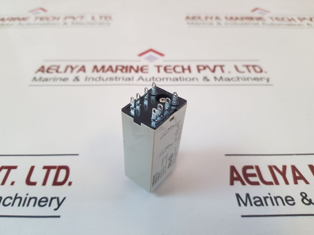 OMRON H3Y-2 TIMER 0.5S