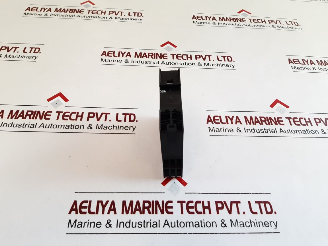 SIEMENS 3UN2100-0AN7 THERMISTOR MOTOR PROTECTION TRIPPING UNIT