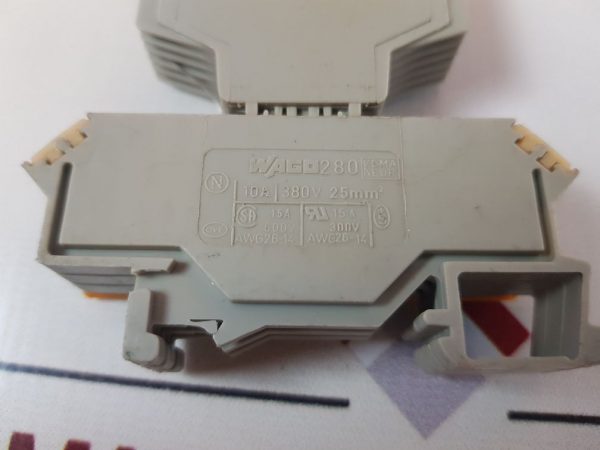 WAGO 286-304 RELAY MODULE WITH BASE 7A