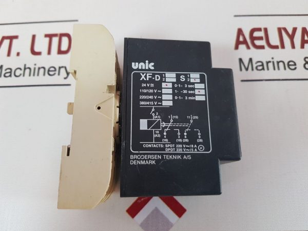 BRODERSEN UNIC XF-S2 TIMER RELAY WITH BASE 1-30 SEC