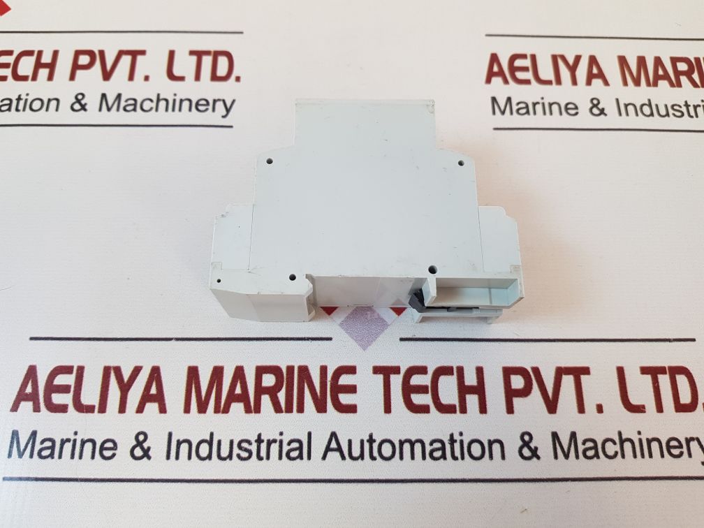 CROUZET HNM 84 870 700 RELAY