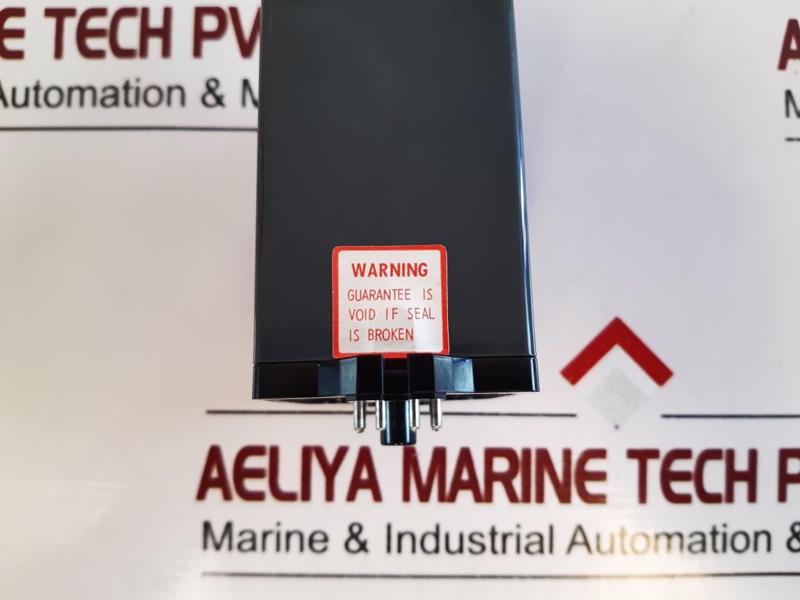 OMRONc SUBMINY TIMER 250VAC