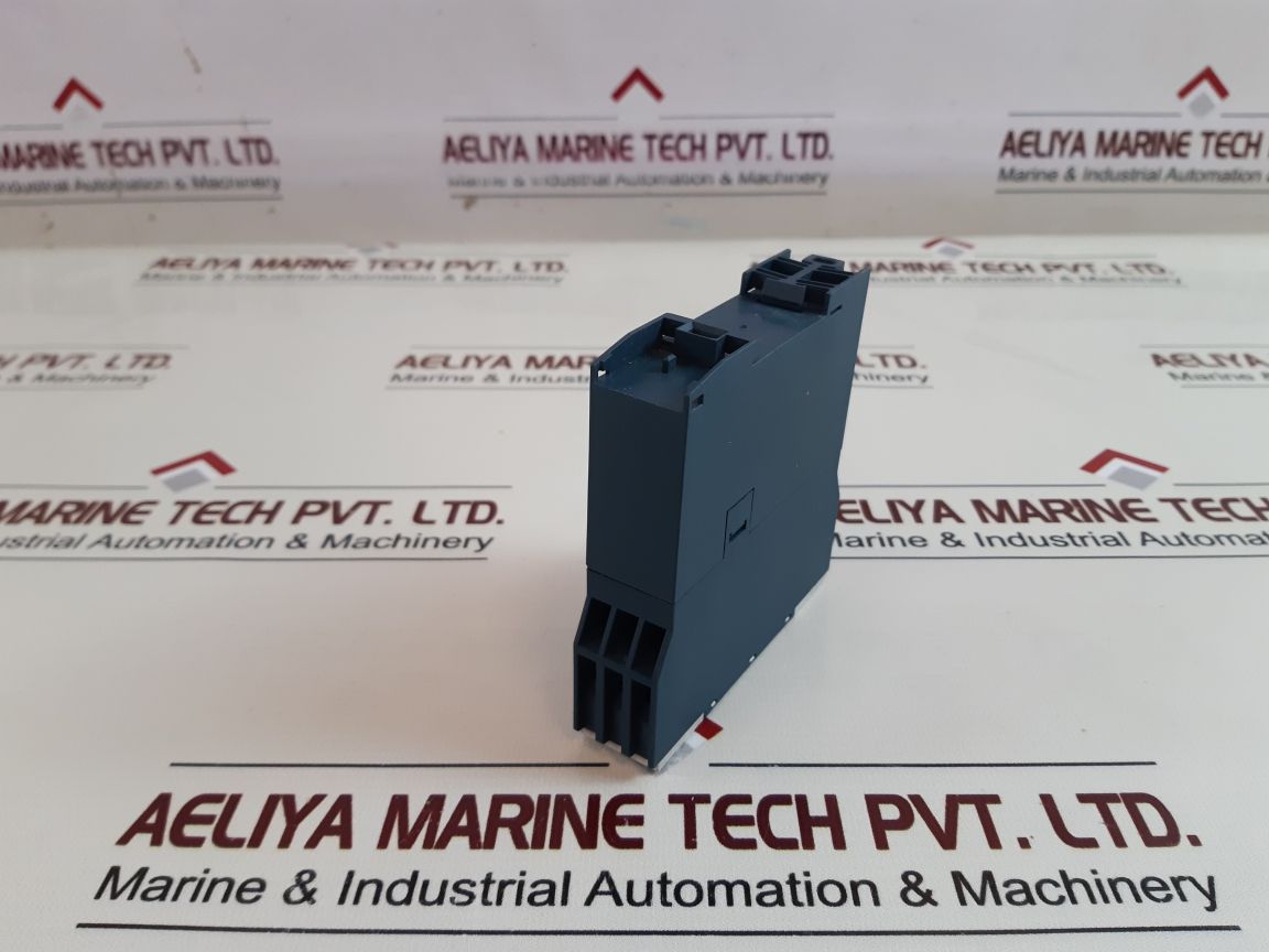 SIEMENS 3UN2100-0AN7 THERMISTOR TRIPPING UNIT