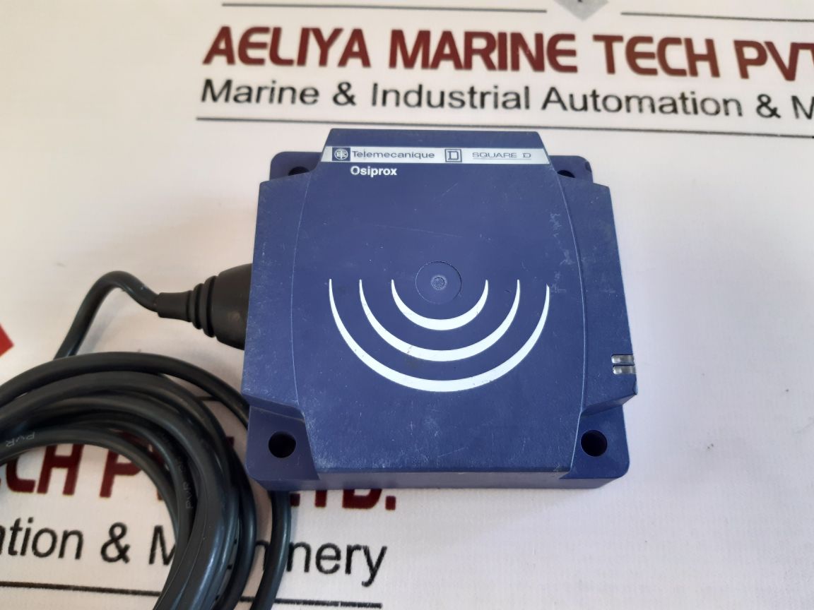 TELEMECANIQUE SCHNEIDER ELECTRIC SQUARE D XS8D1A1MAL2 PROXIMITY SENSOR