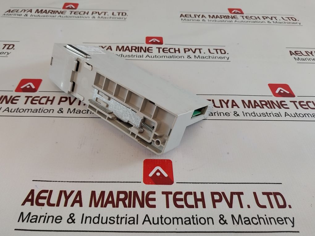 ABB HBS01-CJC HORIZONTAL ROW MOUNT BASE