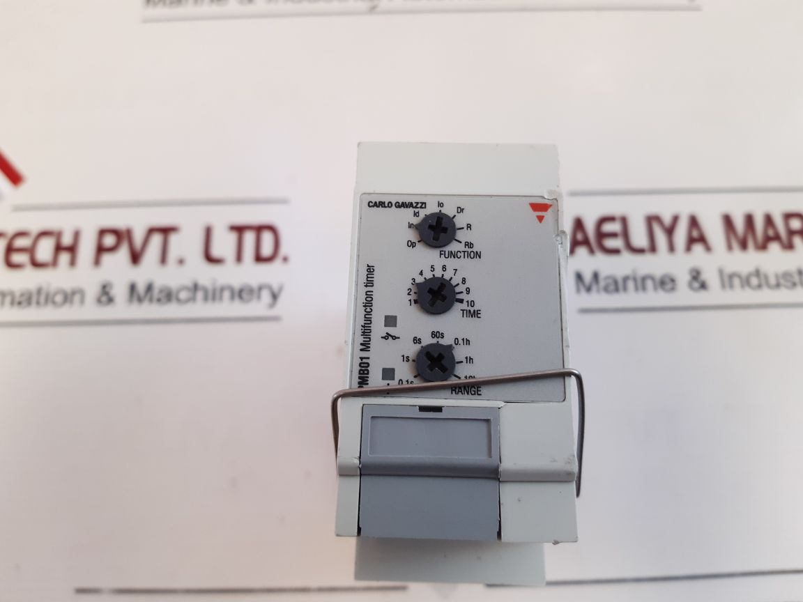 CARLO GAVAZZI PMB01DM24 MULTIFUNCTION TIMER RELAY WITH BASE IP20