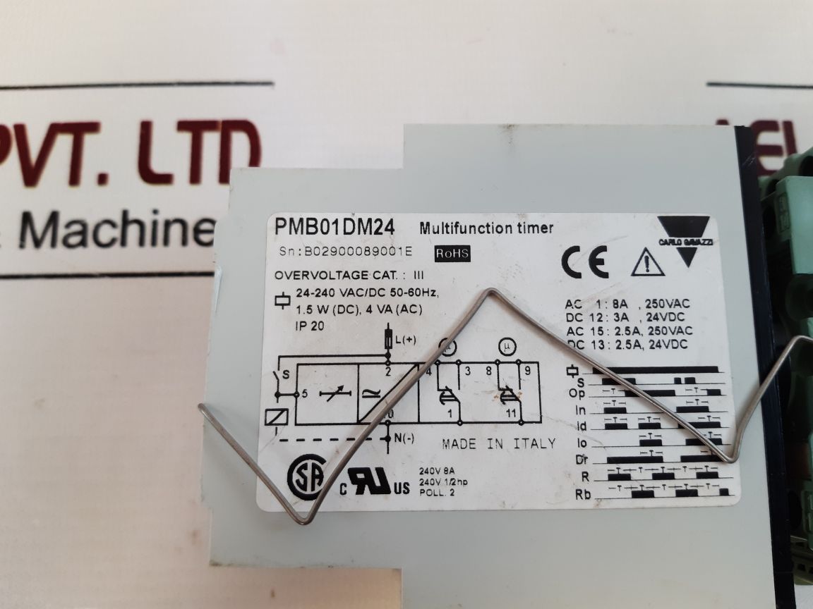 CARLO GAVAZZI PMB01DM24 MULTIFUNCTION TIMER RELAY WITH BASE IP20