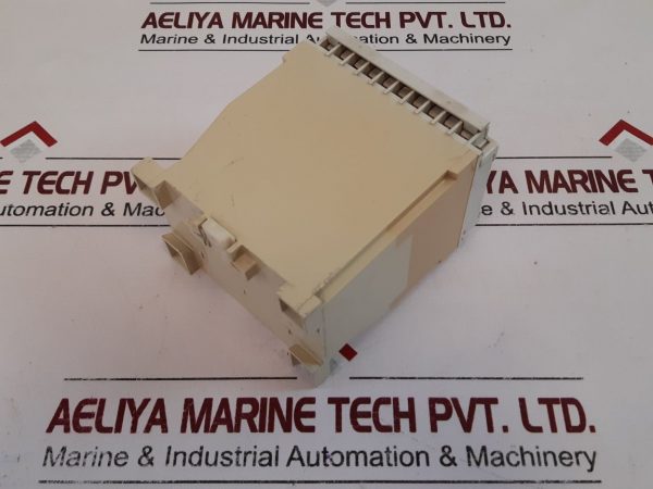 E.DOLD & SOHNE AN9843.82/011 VOLTAGE RELAY