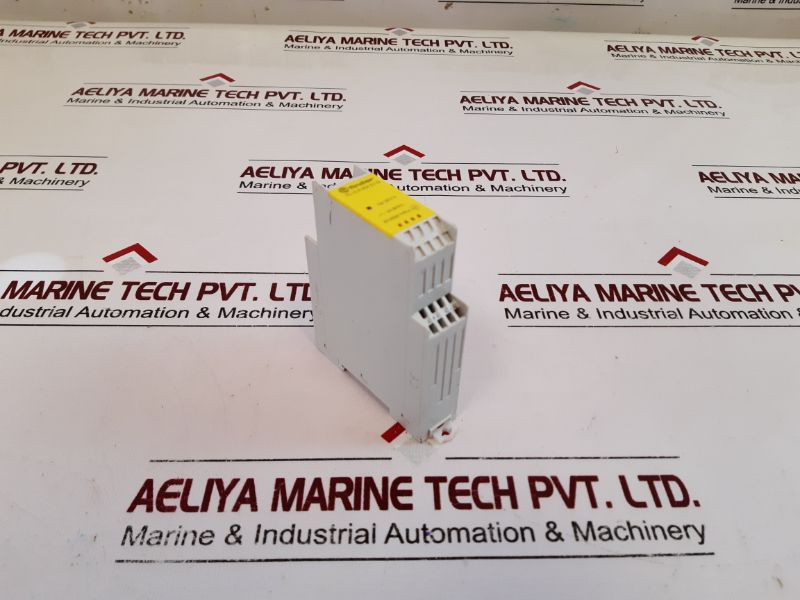 FINDER 7S.12.9.024.5110 RELAY MODULE