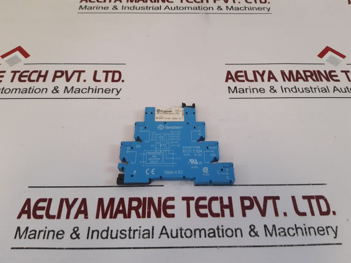 Finder 93.01.7.024 Relay Socket 6a