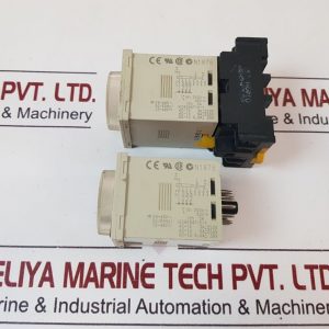 OMRON H3CR-A TIMER WITH BASE 0-30 SEC