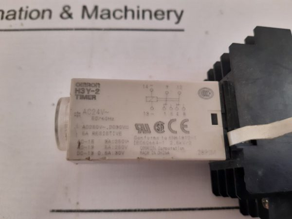 Omron H3y-2 Timer With Base