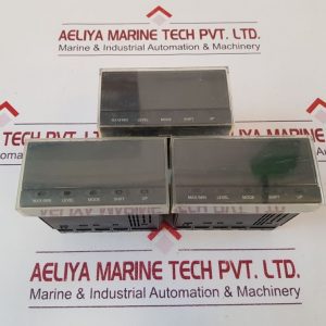 OMRON K3MA-J-A2 DIGITAL PANEL METER 5A