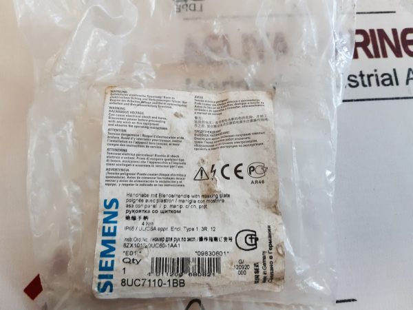 SIEMENS 8UC7110-1BB HANDLE WITH MASKING PLATE