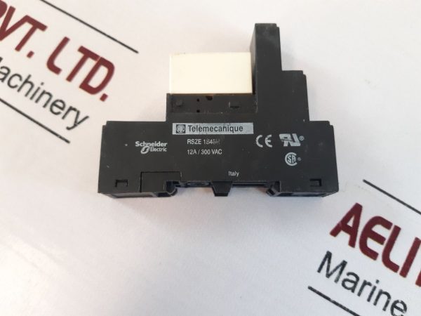 Telemecanique Schneider Electric Rsze 1s48m Relay With Socket