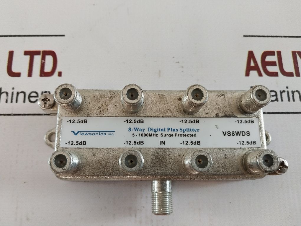 VIEWSONICS VS8WDS 8-WAY DIGITAL PLUS SPLITTER