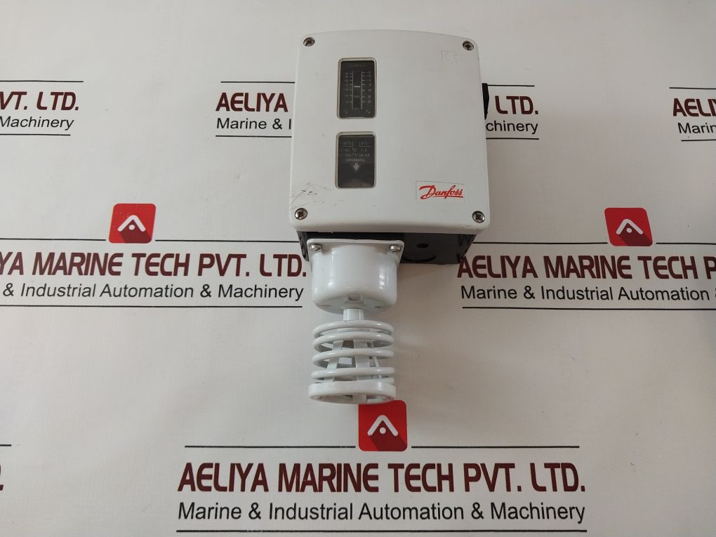 DANFOSS RT11 THERMOSTAT 017A1807-01